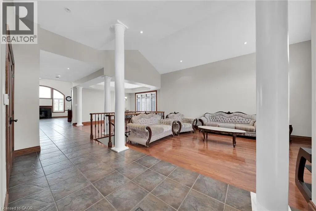 117 CHRISTOPHER Drive