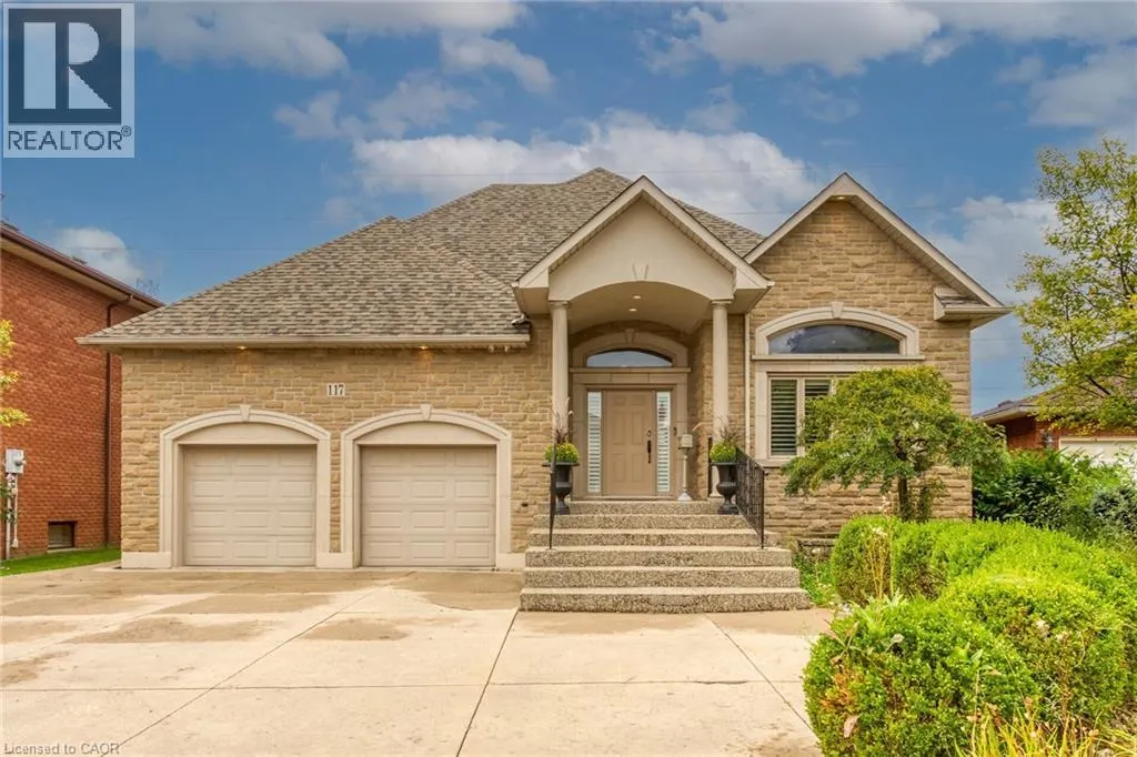 117 CHRISTOPHER Drive