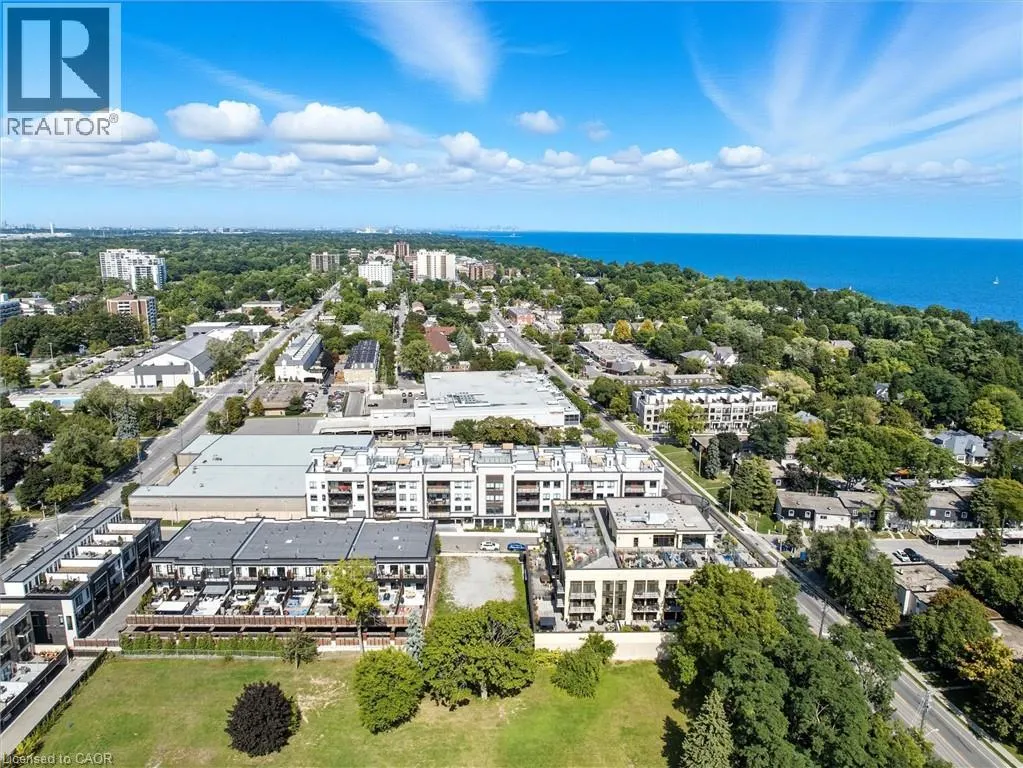 123 MAURICE Drive Unit# 409, #409