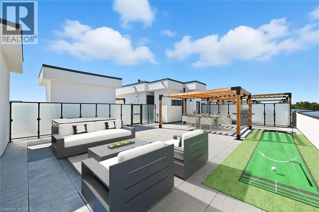 123 MAURICE Drive Unit# 409, #409