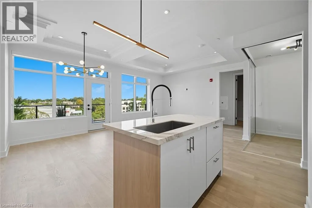 123 MAURICE Drive Unit# 409, #409