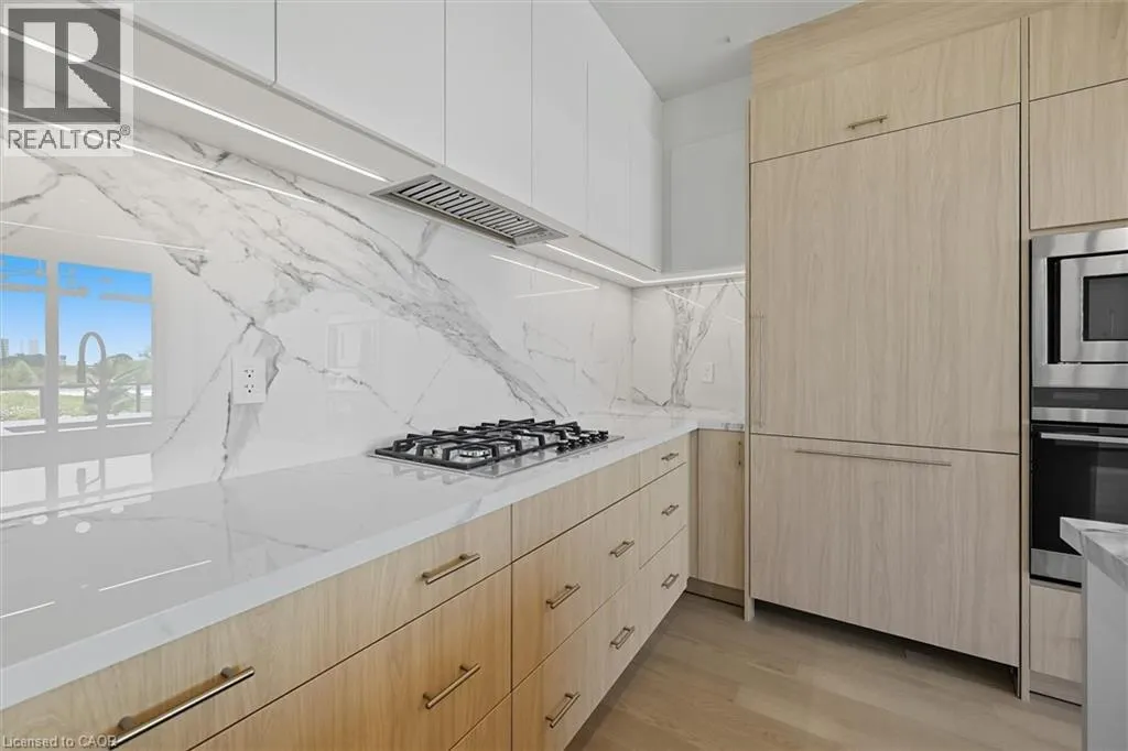 123 MAURICE Drive Unit# 409, #409