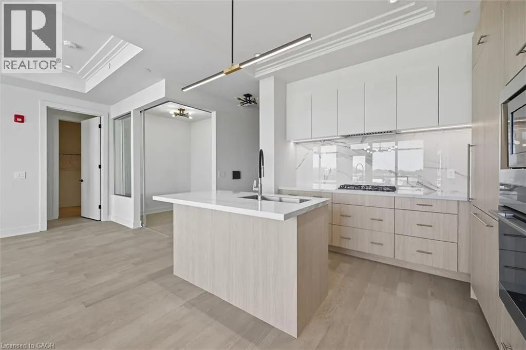 123 MAURICE Drive Unit# 409, #409