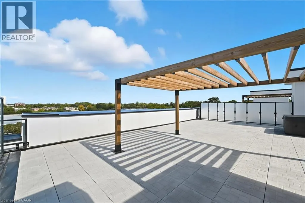 123 MAURICE Drive Unit# 409, #409