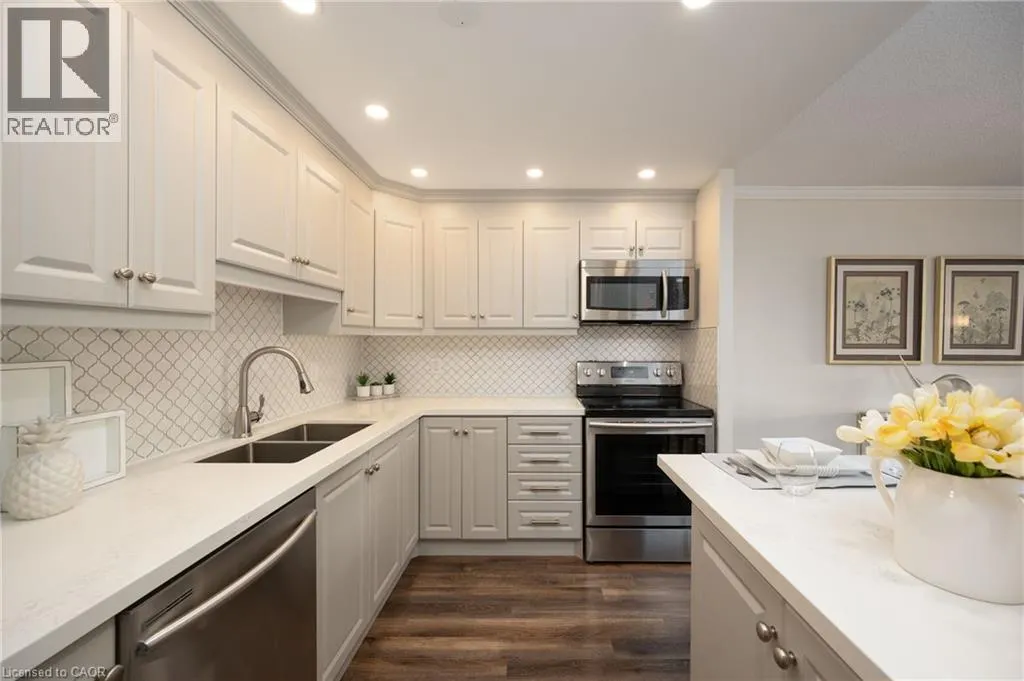1359 WHITE OAKS Boulevard Unit# 804, #804