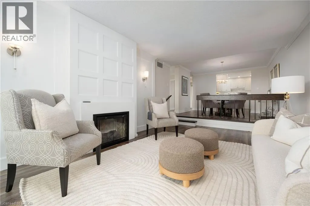 1359 WHITE OAKS Boulevard Unit# 804, #804
