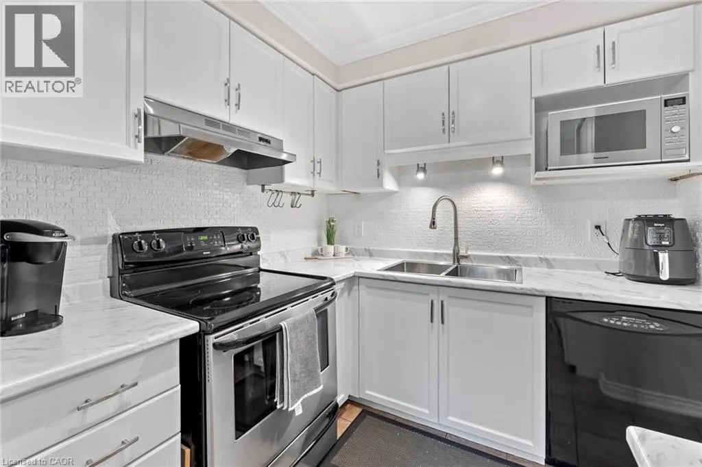 2880 HEADON FOREST Drive Unit# 41, #41