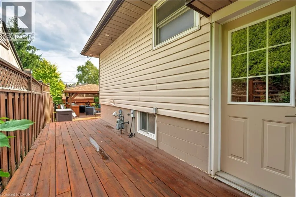 3500 ROCKWOOD Drive