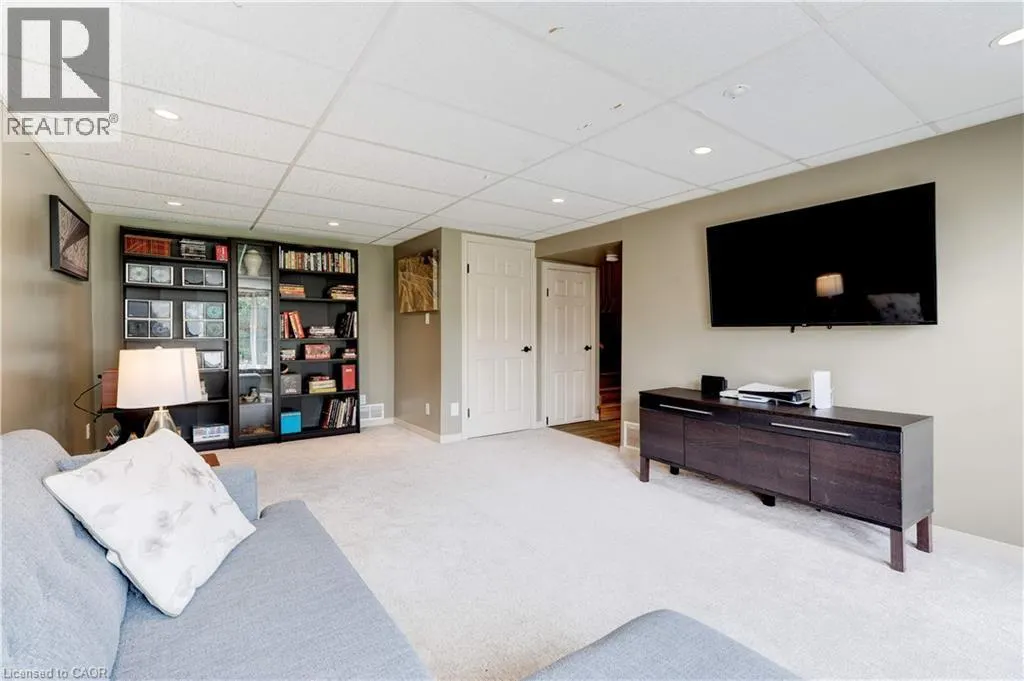 3500 ROCKWOOD Drive