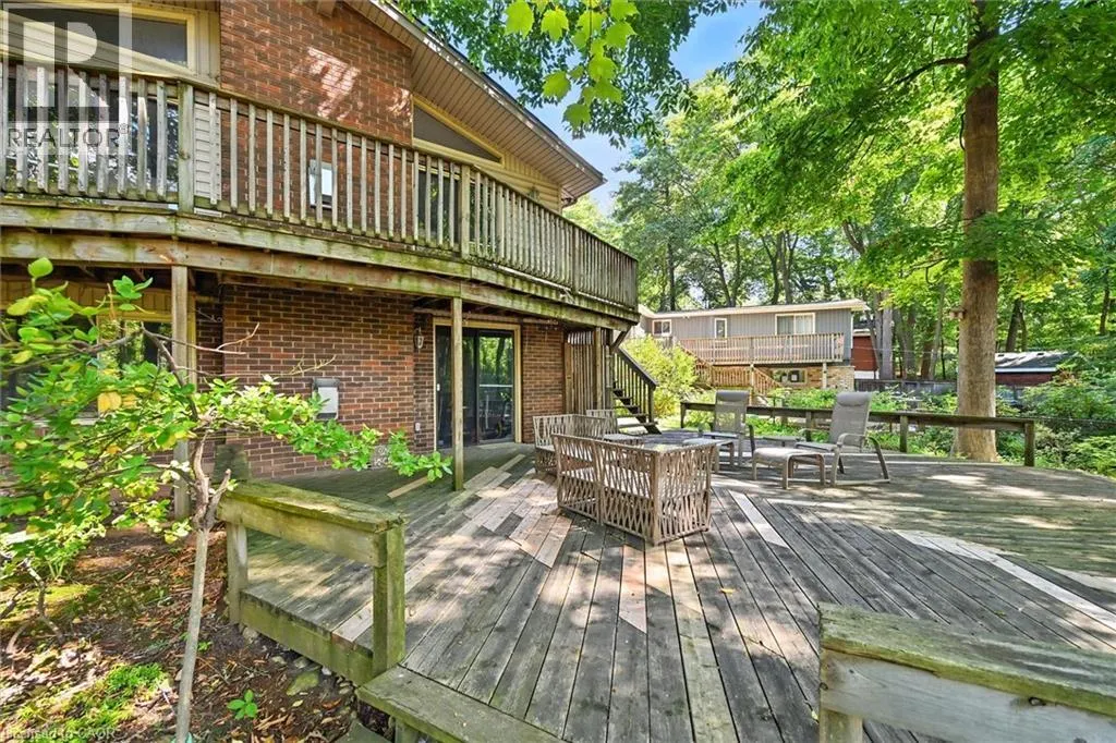 768 KING Road