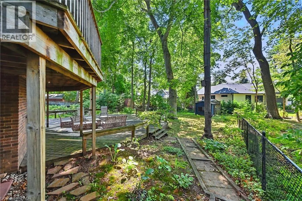 768 KING Road