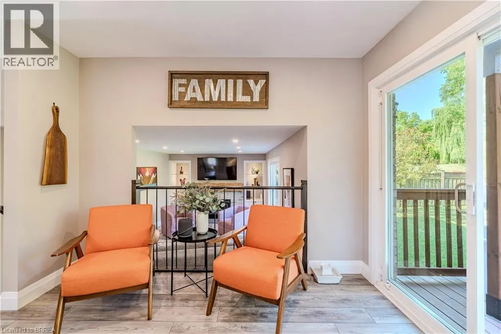 4 MACBRIDE Court