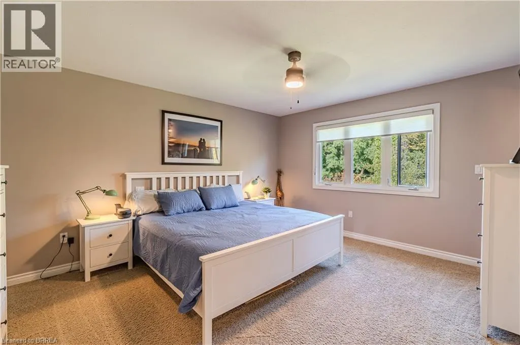 4 MACBRIDE Court