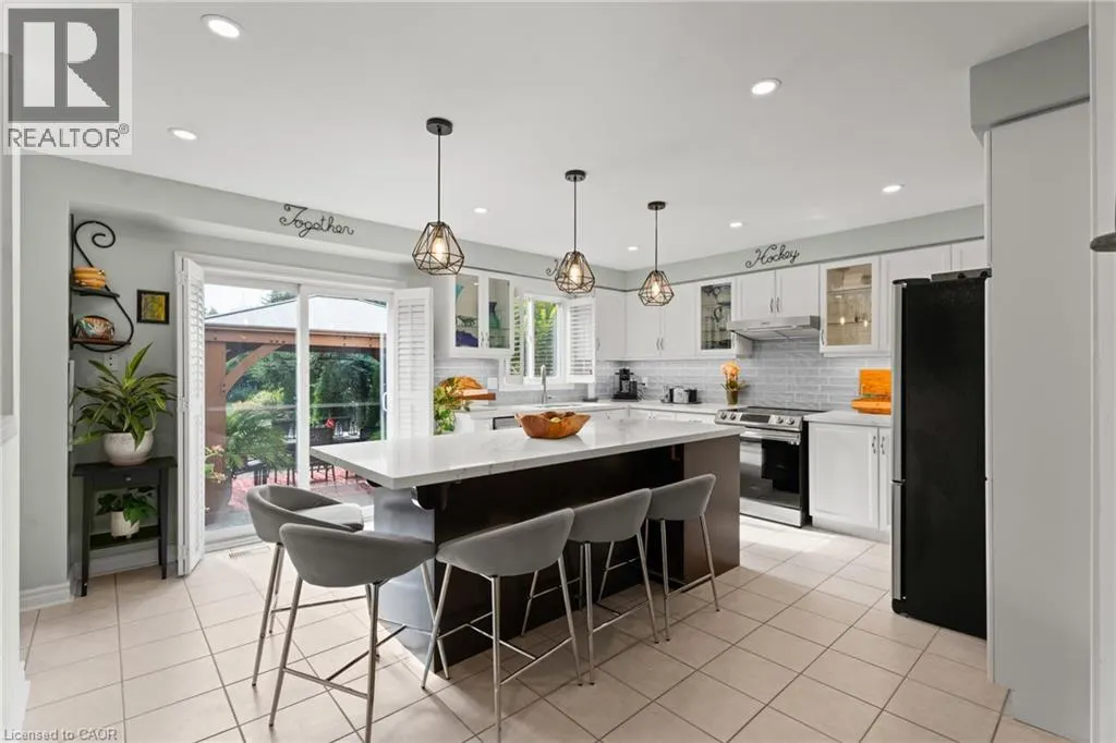 251 HAWKSWOOD Trail