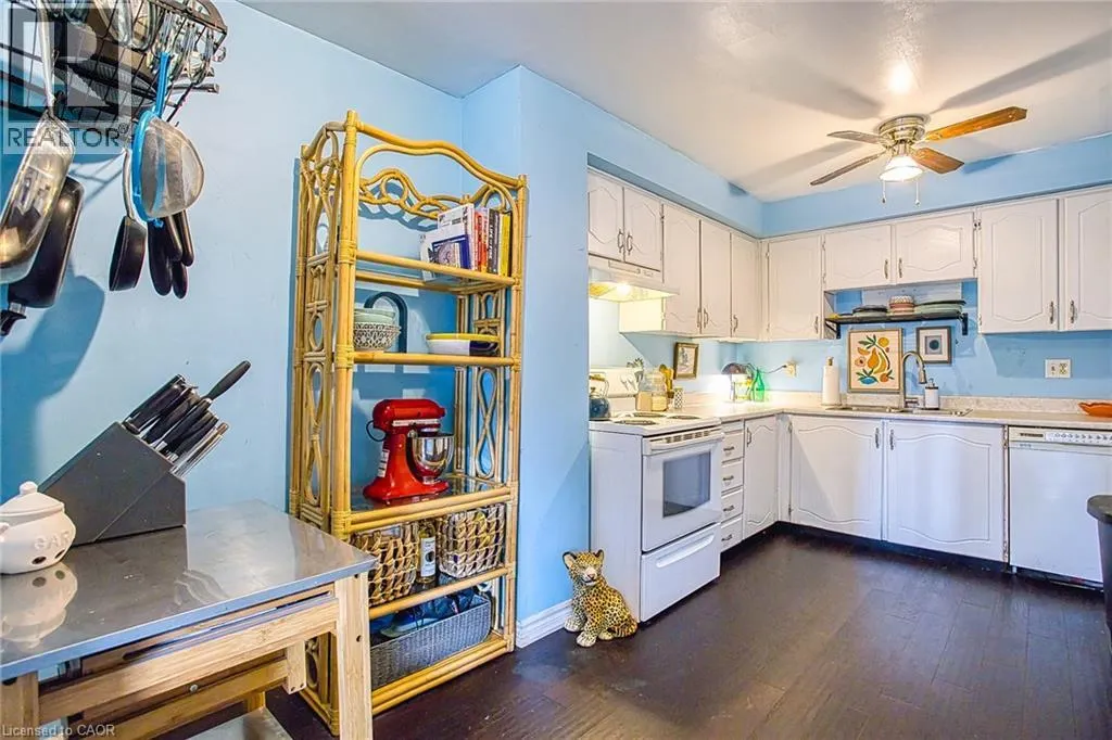 680 REGENCY Court Unit# 84, #84