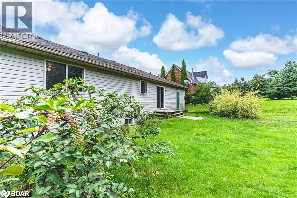 55 MARLOW Circle