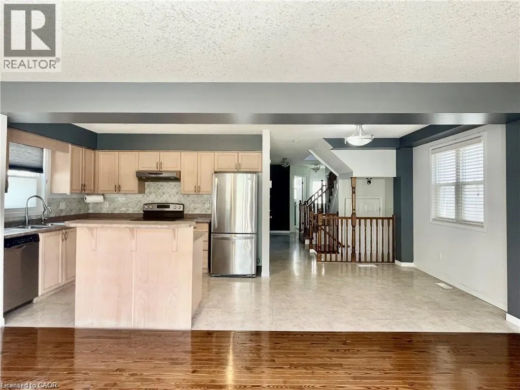 284 PURPLE SAGE Crescent
