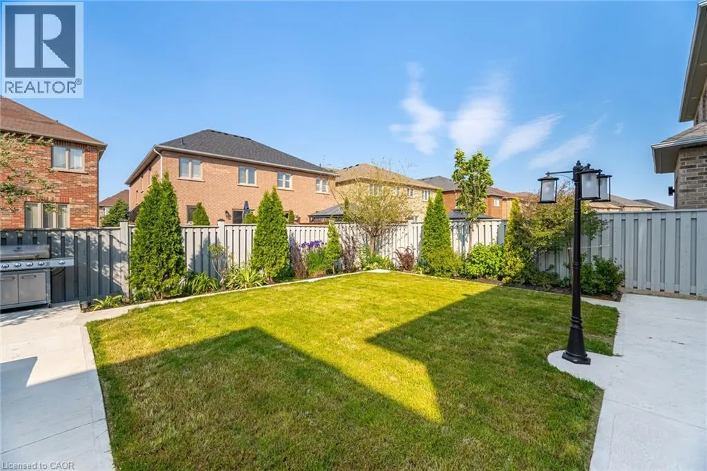 5 FREEDOM OAKS Trail