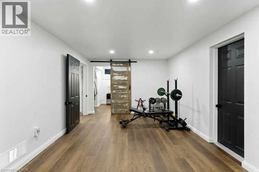 30 CLOKE Court