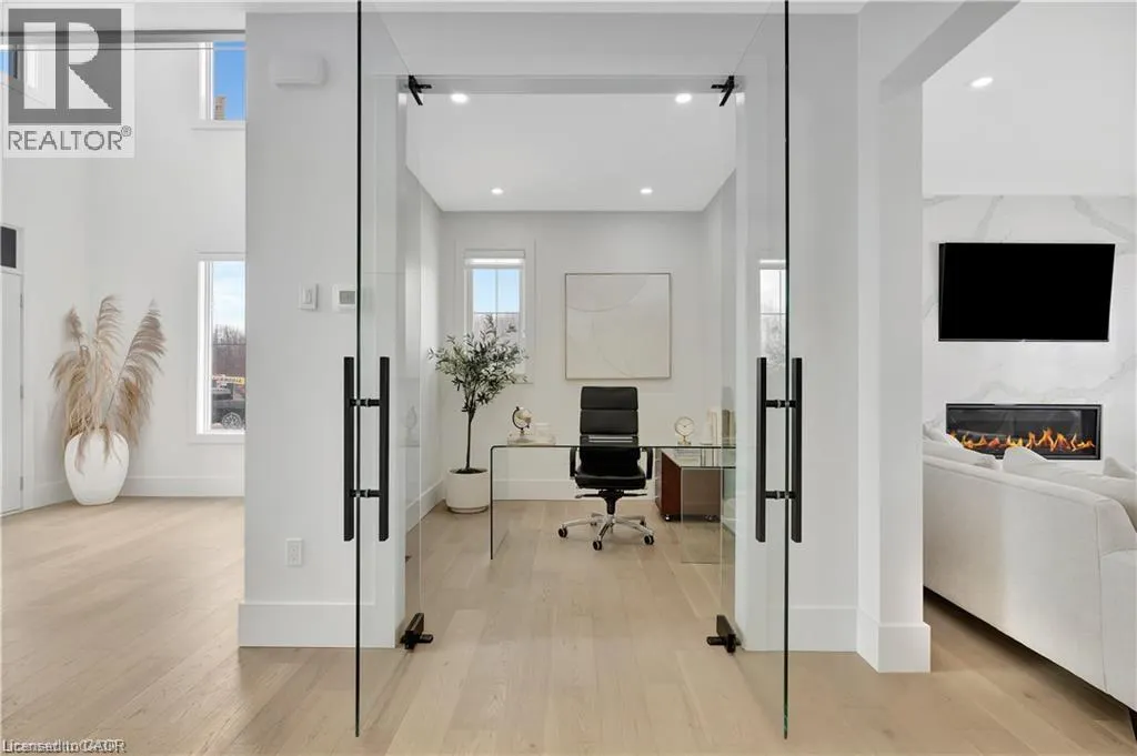 LOT 1 AVERY Place
