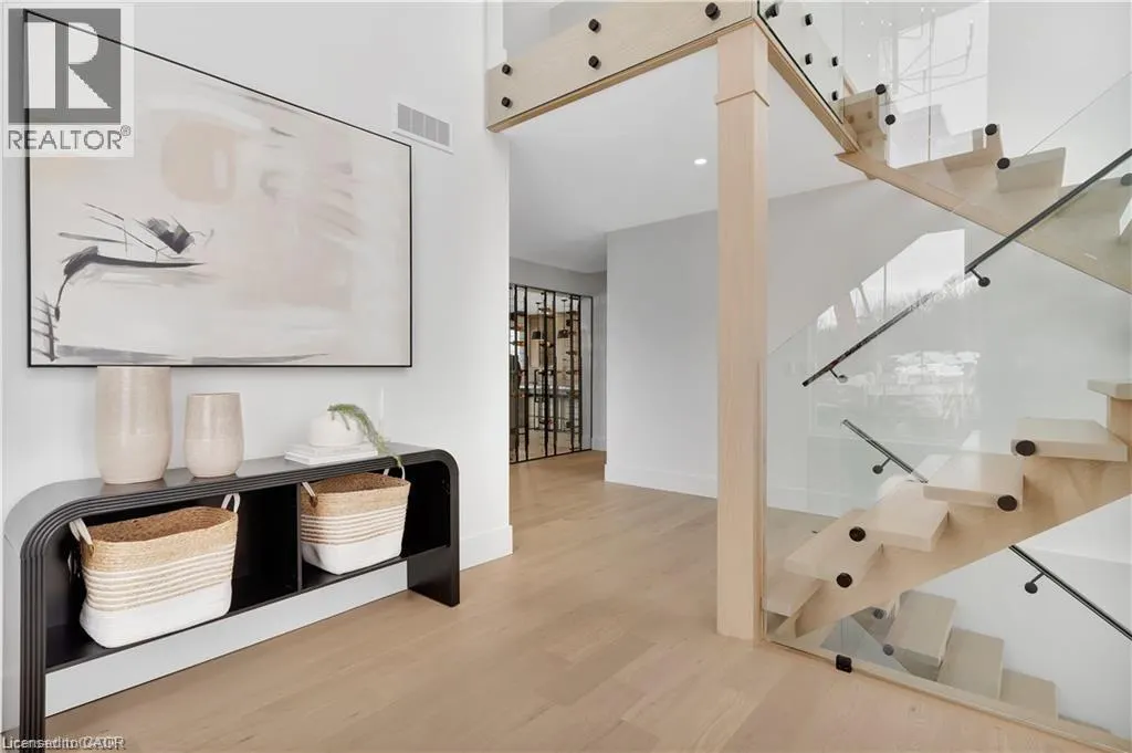 LOT 1 AVERY Place