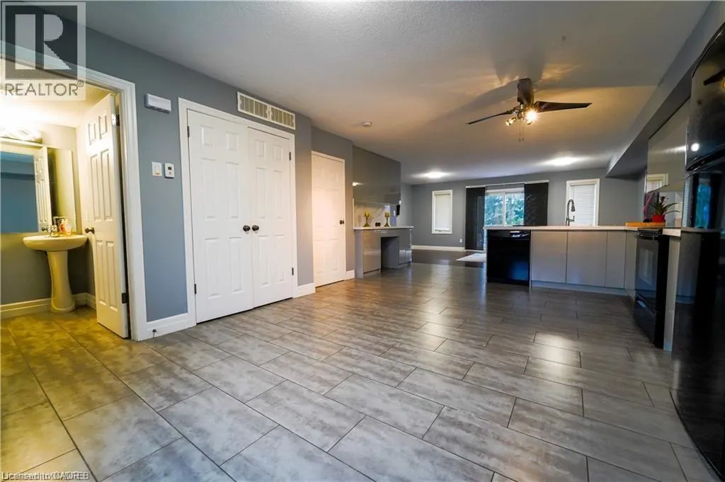 275 OLD HURON Road Unit# 1, #1