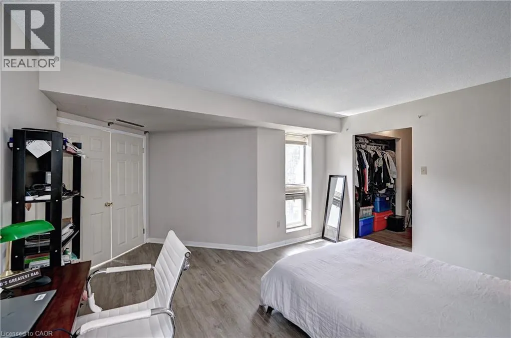 265 WESTMOUNT Place Unit# 210, #210