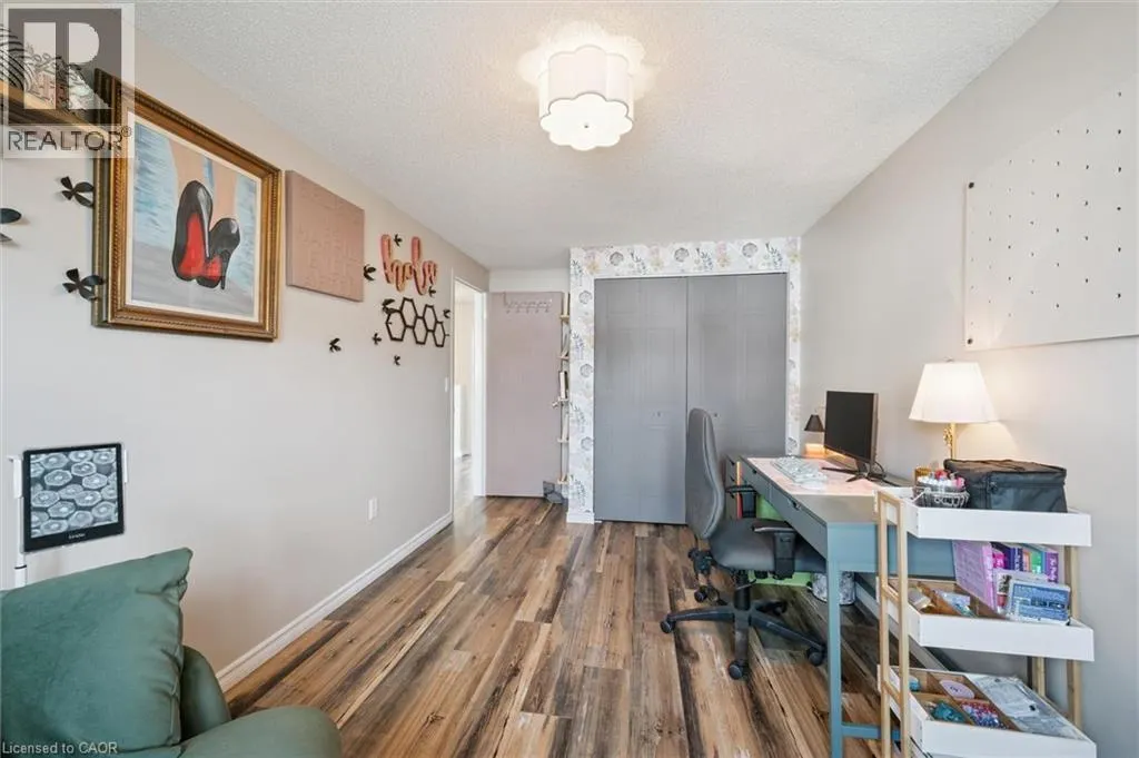 76 ELMA Place