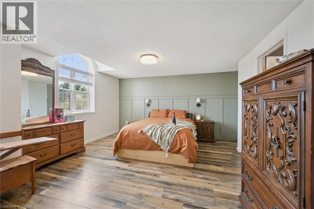 76 ELMA Place