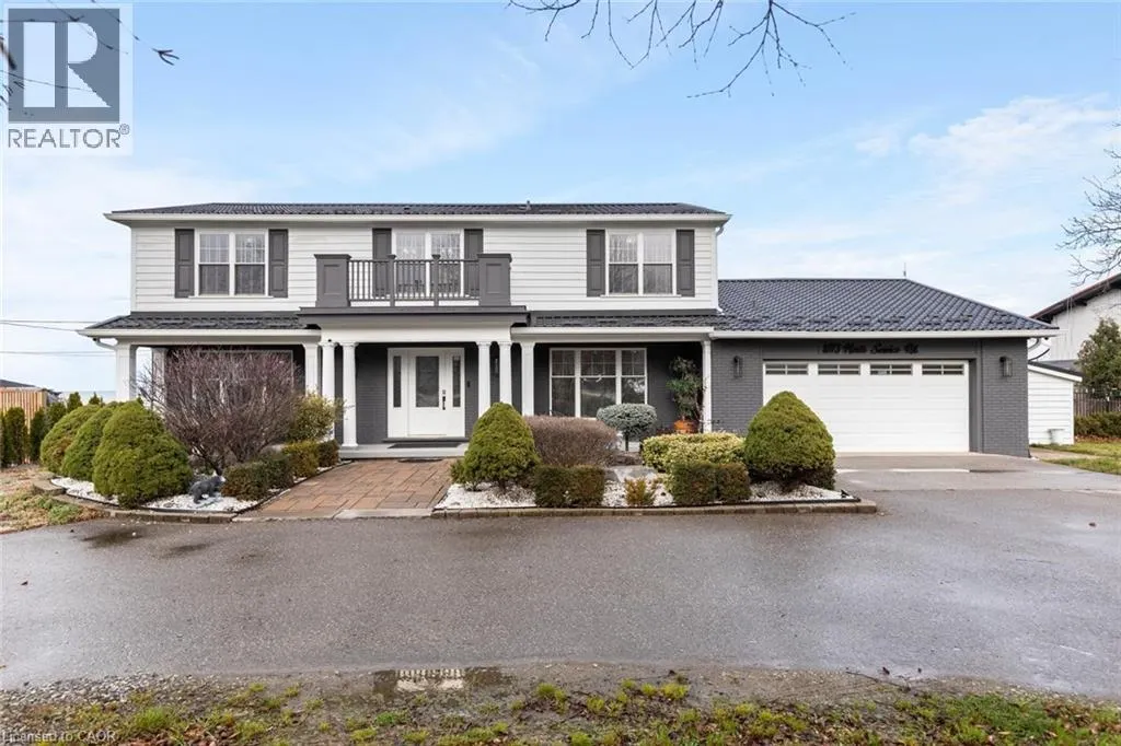 1073 N SERVICE Road