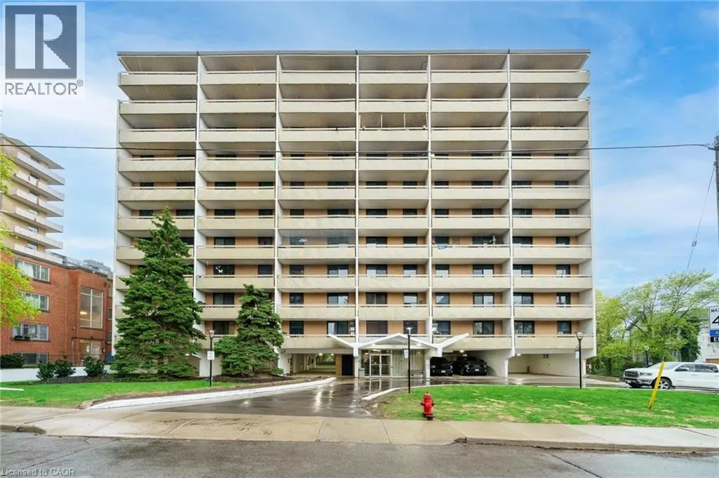 223 JACKSON Street W Unit# 808, #808