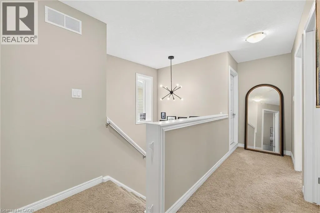 110 OAKES Crescent