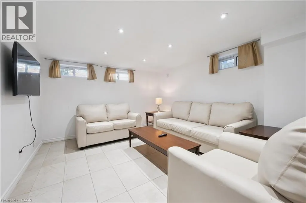 18 CAMBRIDGE Avenue Unit# Lower, #Lower