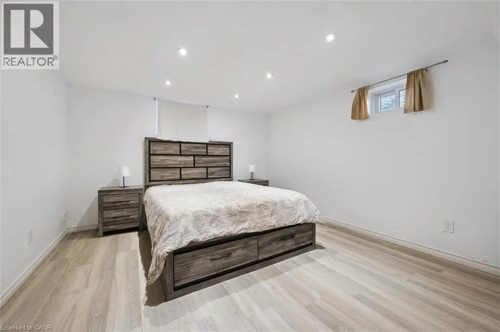 18 CAMBRIDGE Avenue Unit# Lower, #Lower