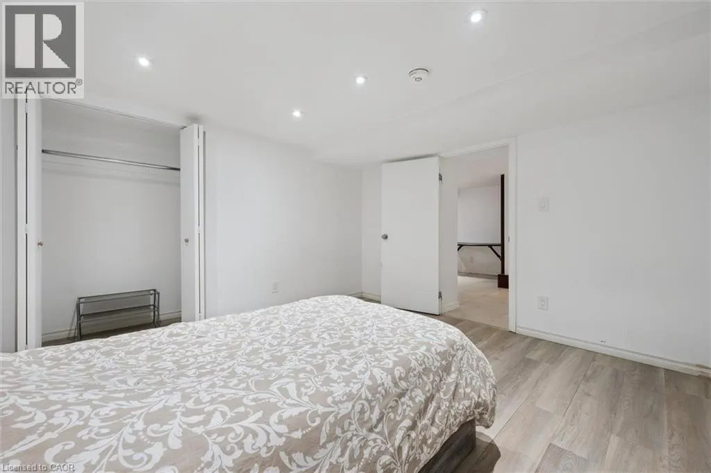 18 CAMBRIDGE Avenue Unit# Lower, #Lower