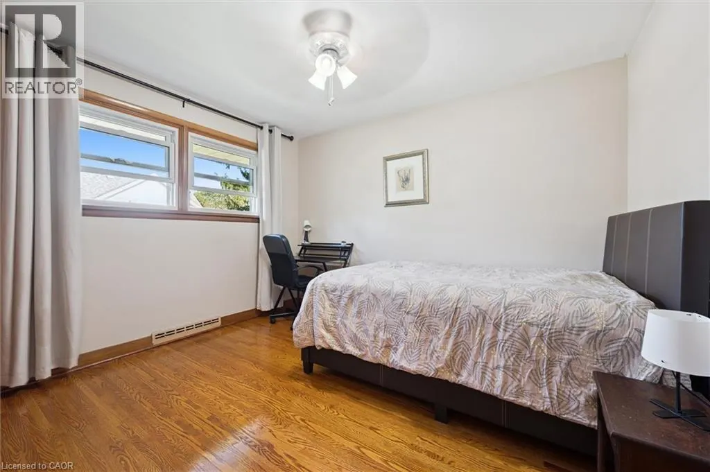18 CAMBRIDGE Avenue Unit# Rms. 1 & 3, #Rms. 1 & 3