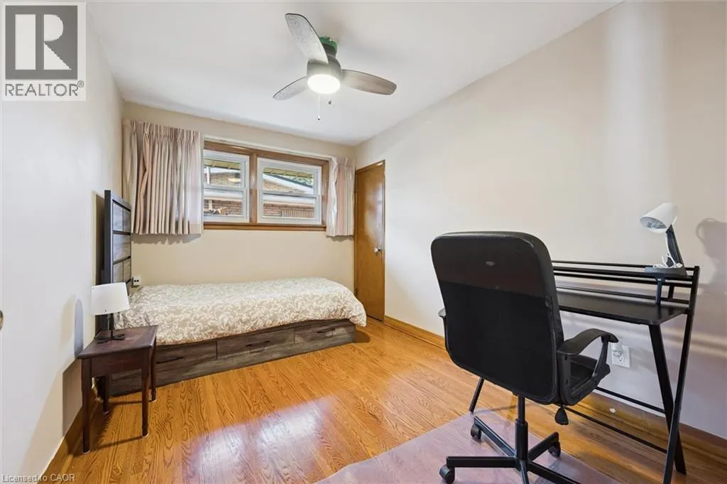 18 CAMBRIDGE Avenue Unit# Rms. 1 & 3, #Rms. 1 & 3