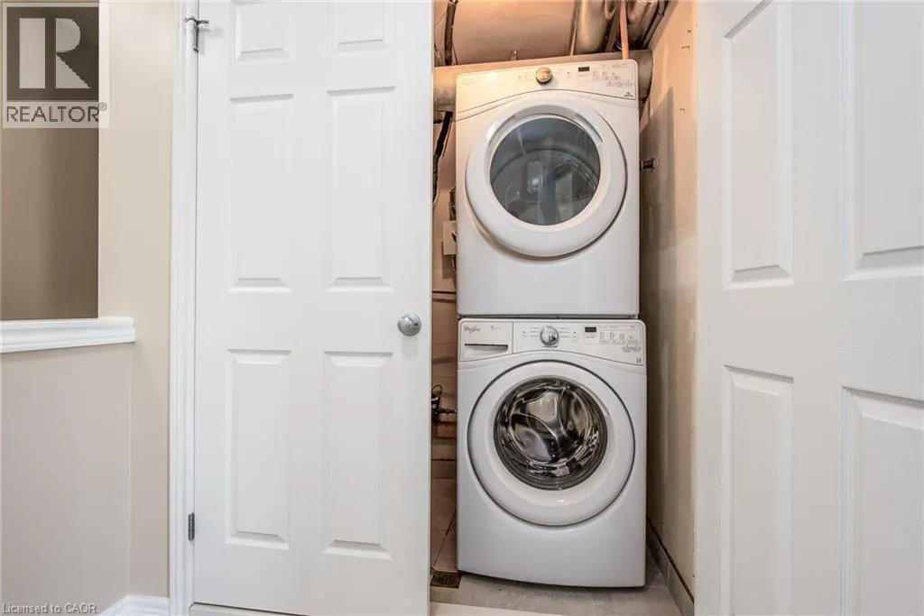 70 WILLOWRUN Drive Unit# H 3, #H 3
