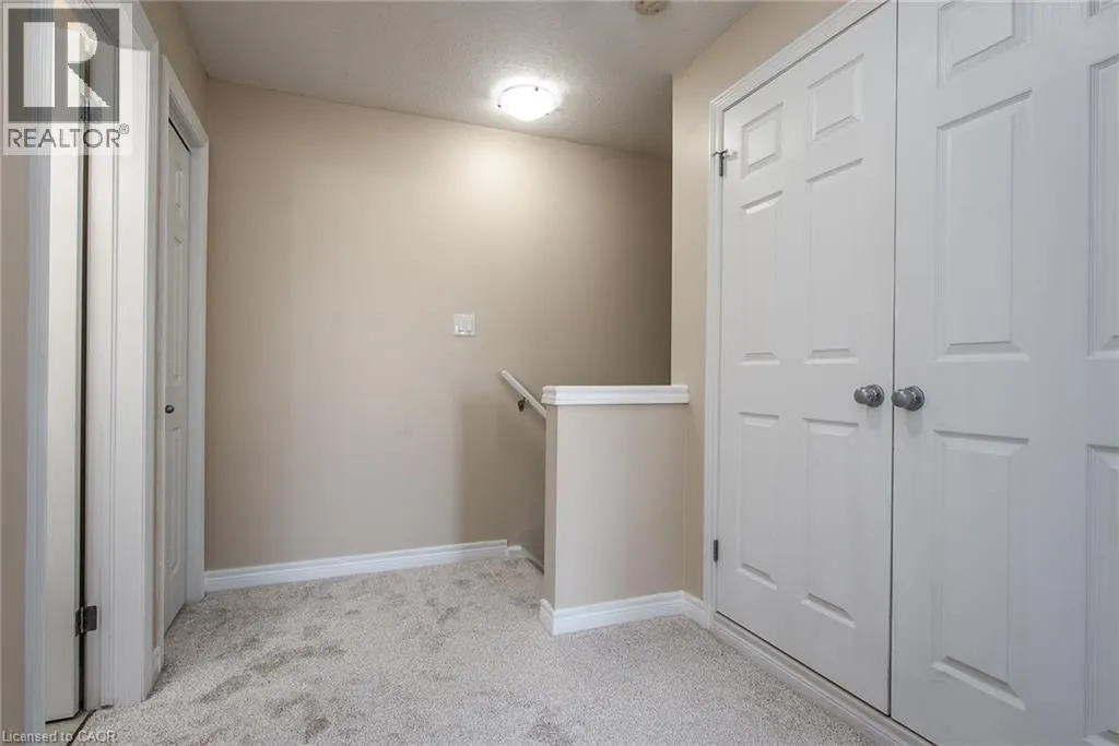 70 WILLOWRUN Drive Unit# H 3, #H 3