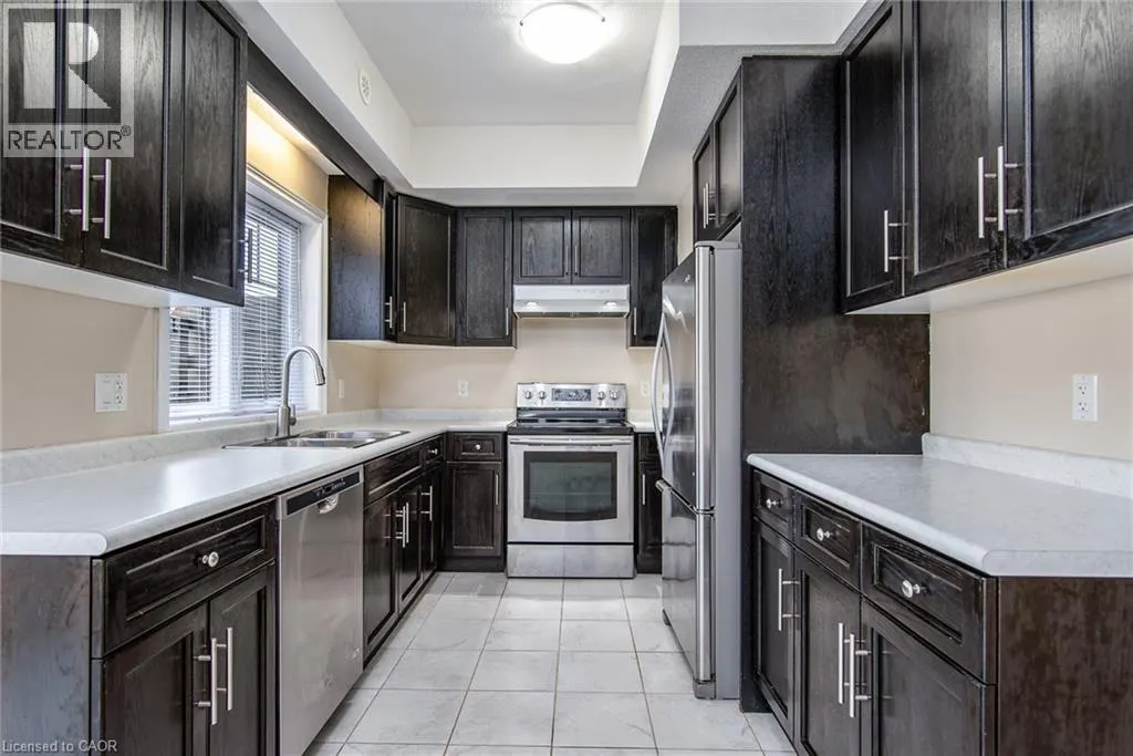 70 WILLOWRUN Drive Unit# H 3, #H 3