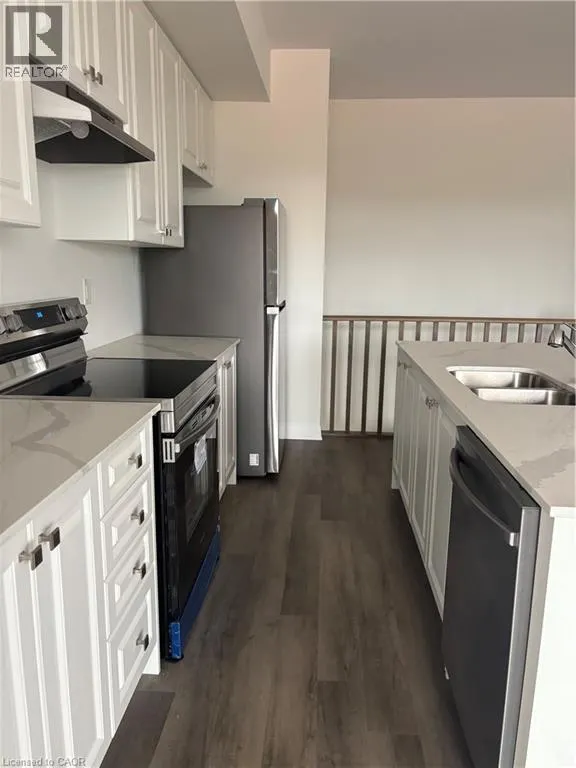 25 GUNNEL Road