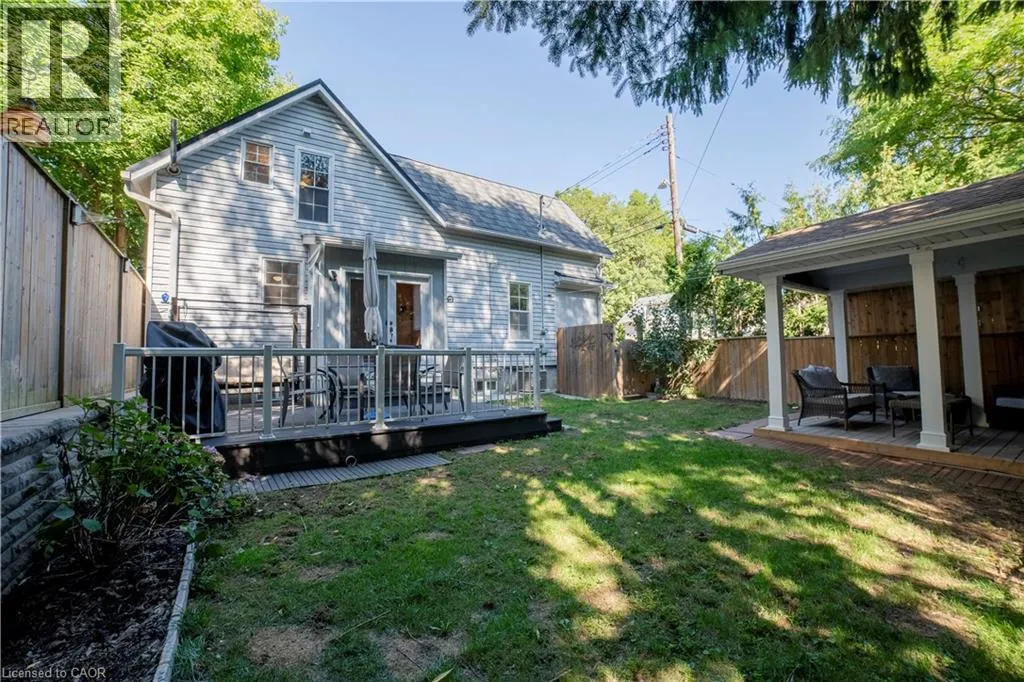 12 MAPLE Avenue