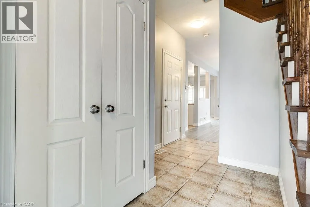 7 PALACEBEACH Trail