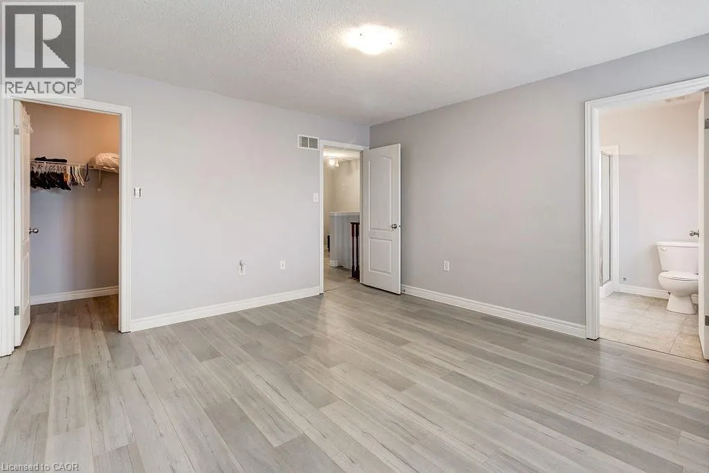 7 PALACEBEACH Trail