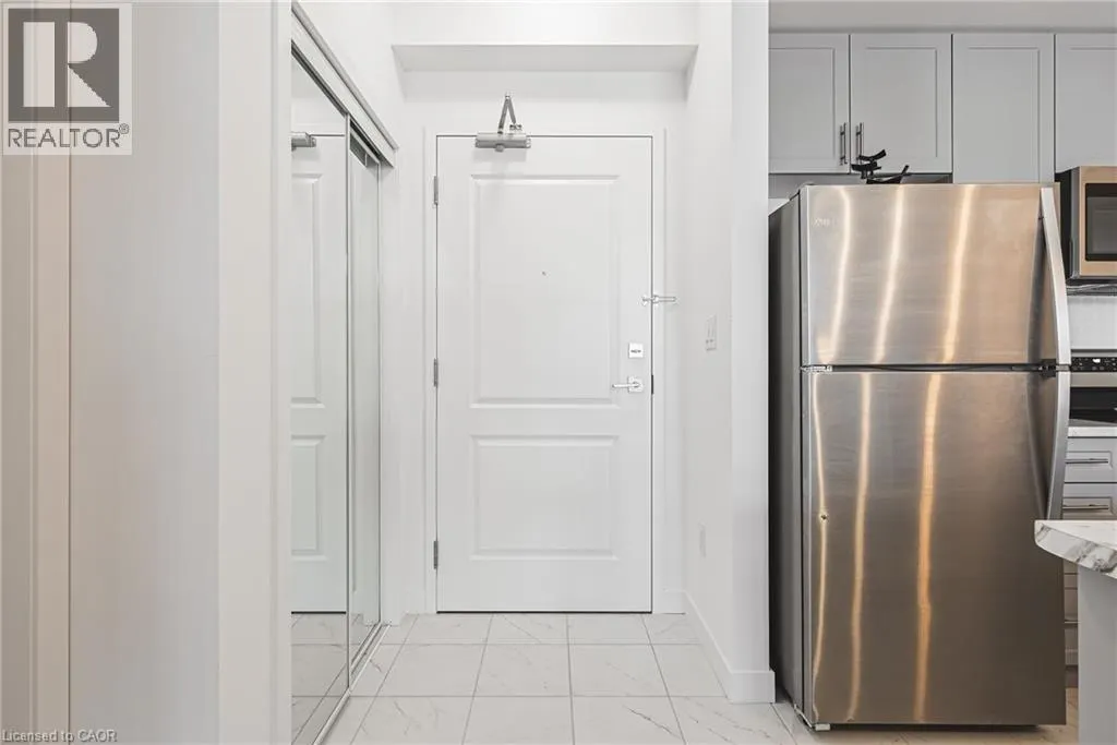 460 DUNDAS Street E Unit# 327, #327