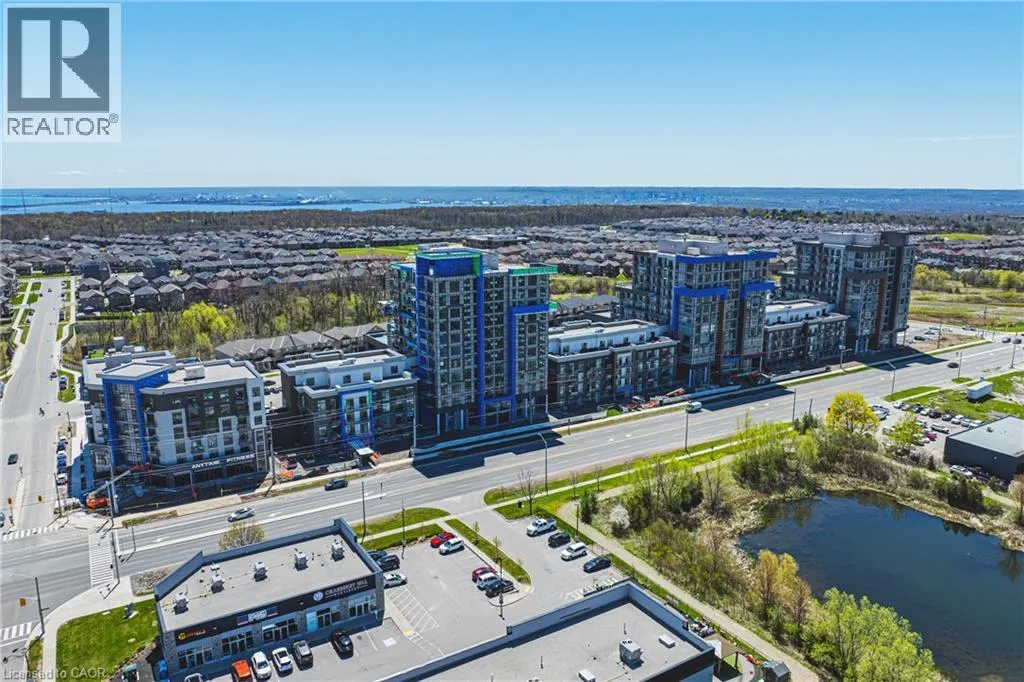 460 DUNDAS Street E Unit# 327, #327