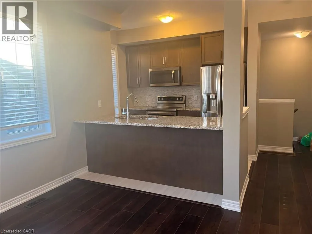 377 CRANBROOK Common