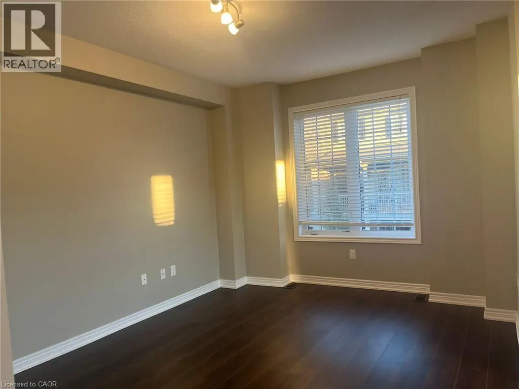 377 CRANBROOK Common