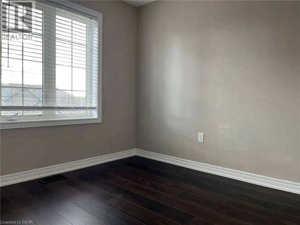 377 CRANBROOK Common