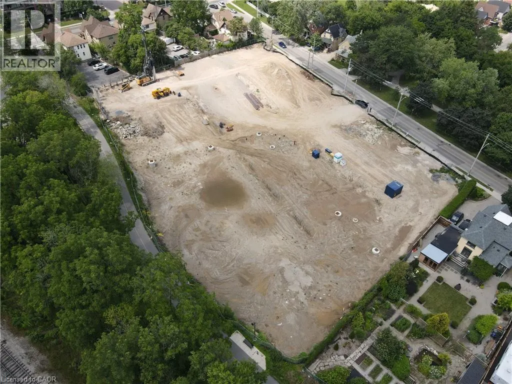 31 MILL Street Unit# 8, #8